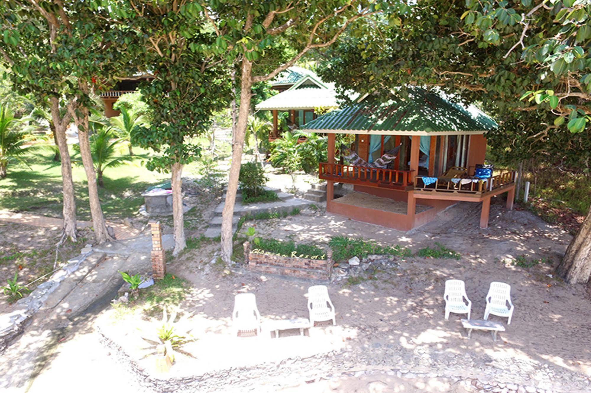 Chomjan Resort Koh Phayam Exterior photo