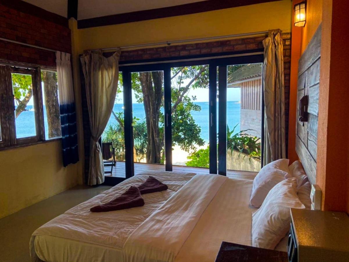 Chomjan Resort Koh Phayam Exterior photo